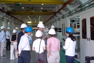 实现PVC管高效质优生产，德科摩EII110双管挤出机有答案！(图5)